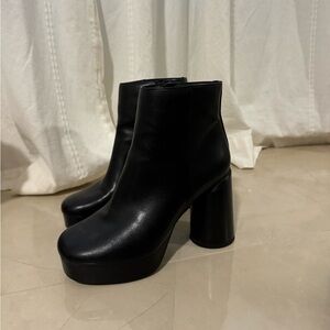 Black Platform Boots